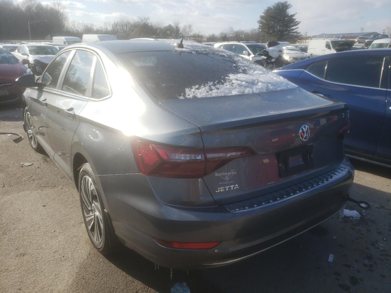 Photo 3 from auction – 2020 VOLKSWAGEN JETTA SEL with VIN 3VWEB7BU2LM036361