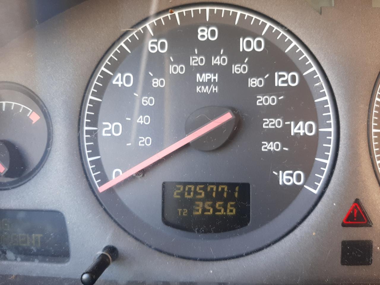 Photo 8 from auction – 2001 VOLVO V70 with VIN YV1SW53D712087639