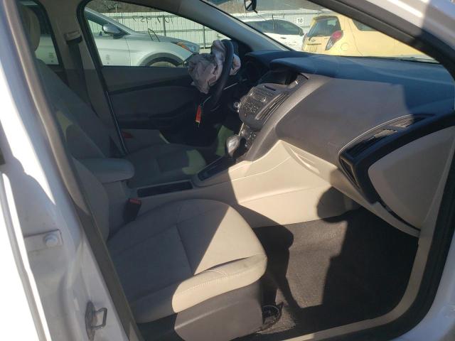 Photo 5 from auction – 2016 FORD FOCUS SE with VIN 1FADP3K29GL216733