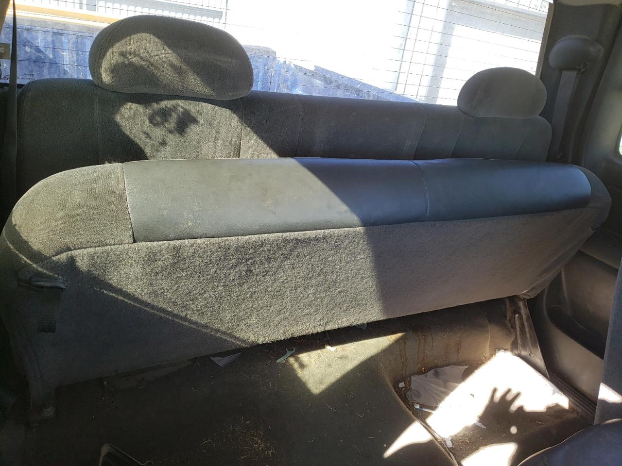 Photo 6 from auction – 2003 CHEVROLET SILVERADO with VIN 2GCEK19T231215777