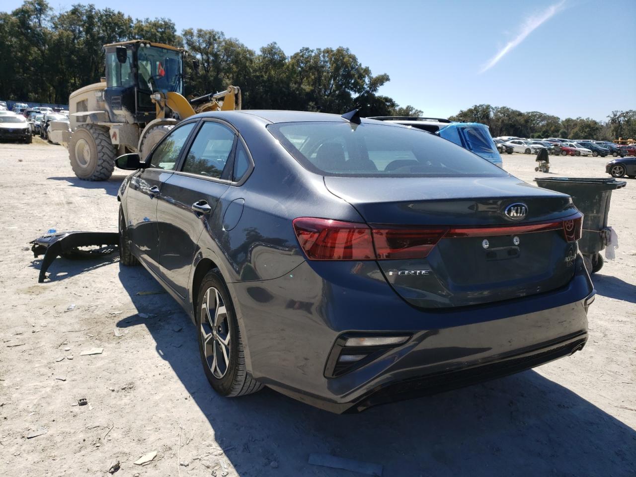 Photo 3 from auction – 2020 KIA FORTE FE with VIN 3KPF24AD1LE211541