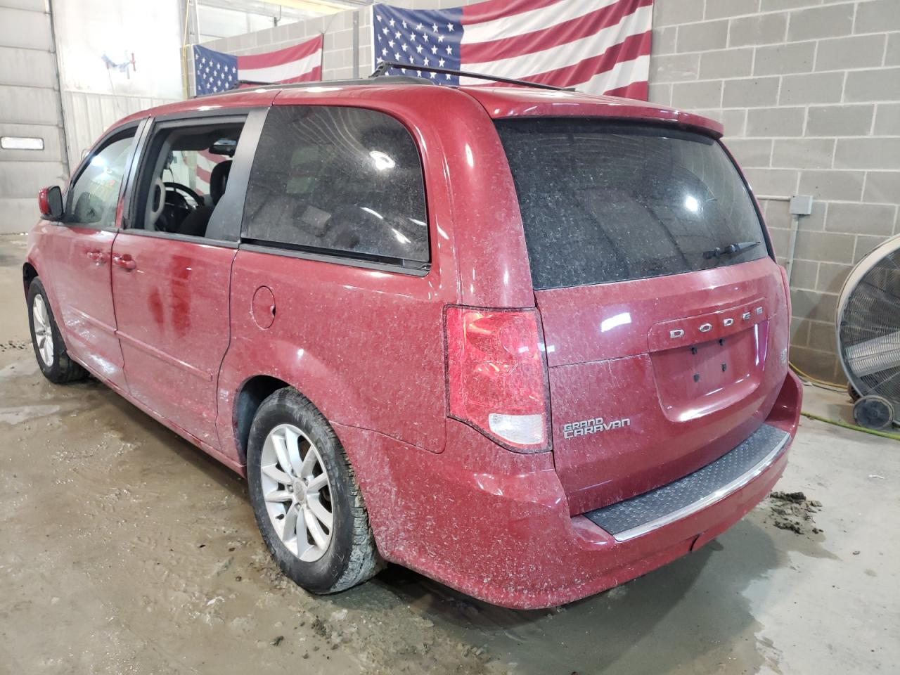 Photo 3 from auction – 2016 DODGE GRAND CARA with VIN 2C4RDGCG6GR274512