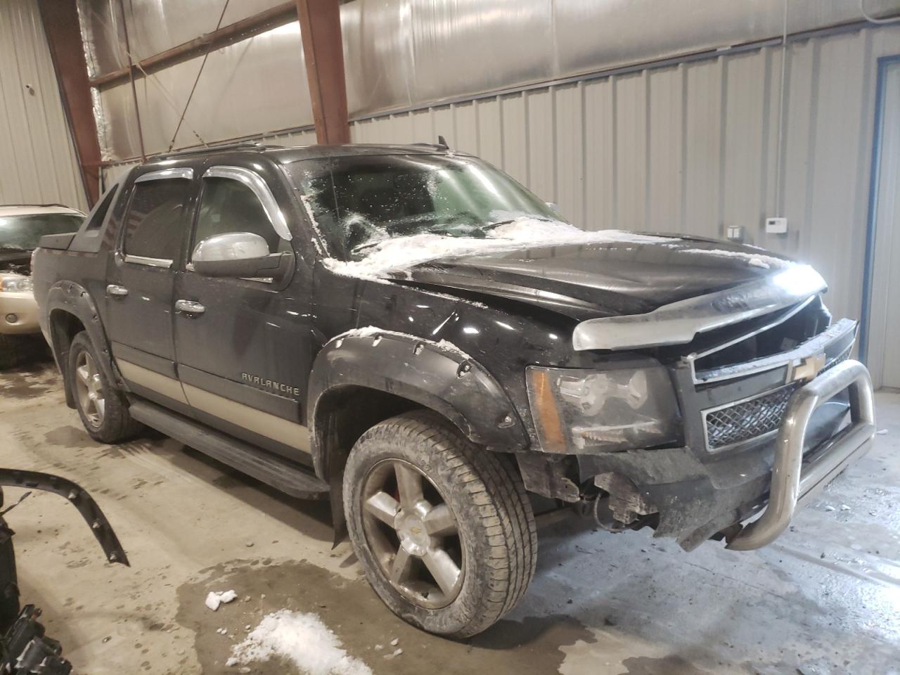 CHEVROLET AVALANCHE 2011 z numerem VIN 3GNTKEE32BG195399 - Zdjęcie z aukcji