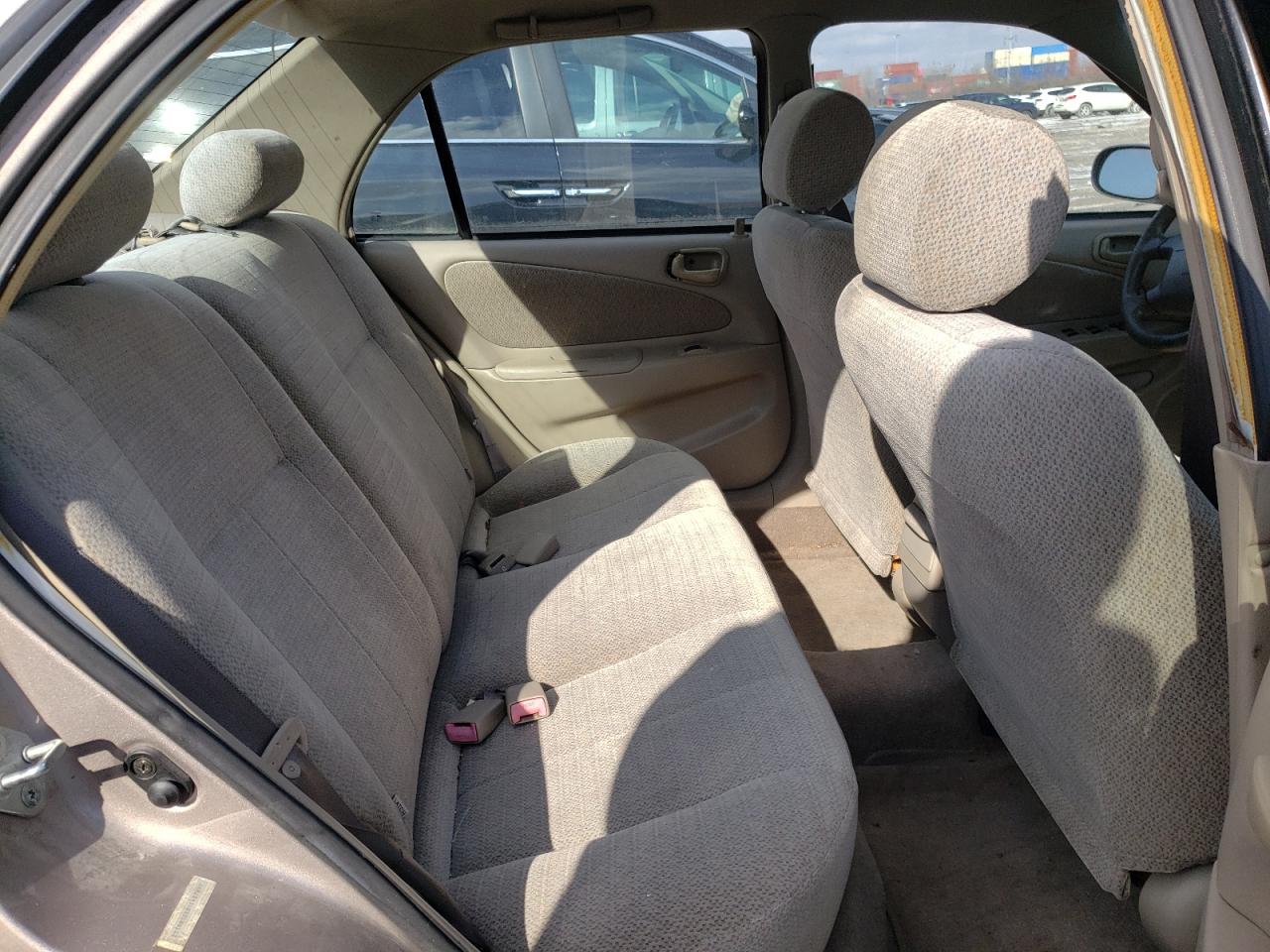 Photo 6 from auction – 2001 TOYOTA COROLLA with VIN 2T1BR12E01C487897