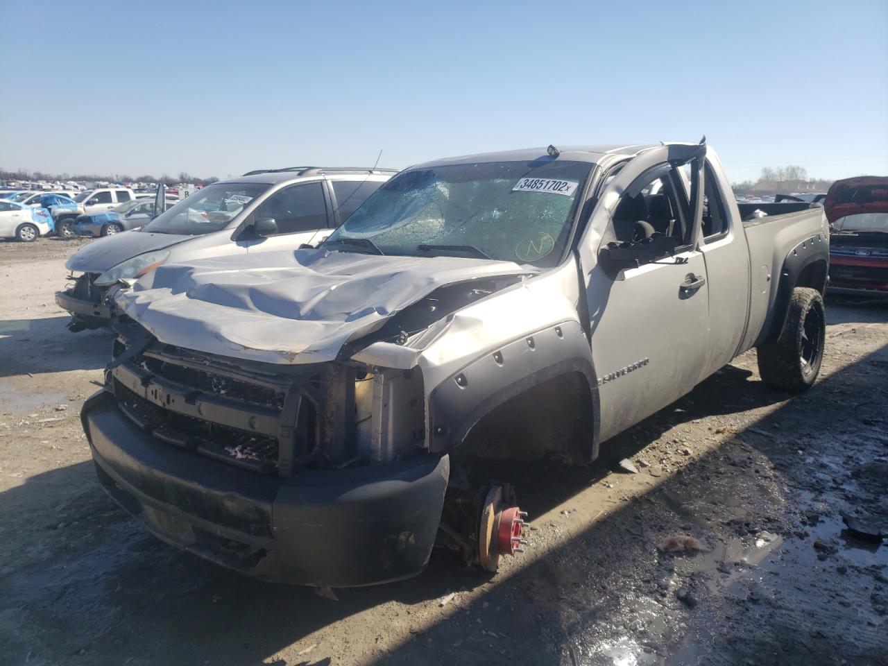Photo 2 from auction – 2008 CHEVROLET SILVERADO with VIN 1GCEK19CX8Z175849