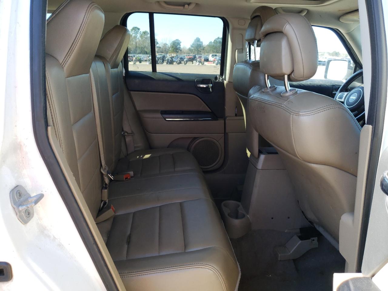 Photo 6 from auction – 2012 JEEP PATRIOT LI with VIN 1C4NJPCB3CD552291