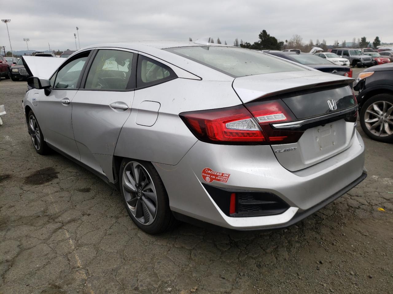 Photo 3 from auction – 2018 HONDA CLARITY with VIN JHMZC5F16JC010283