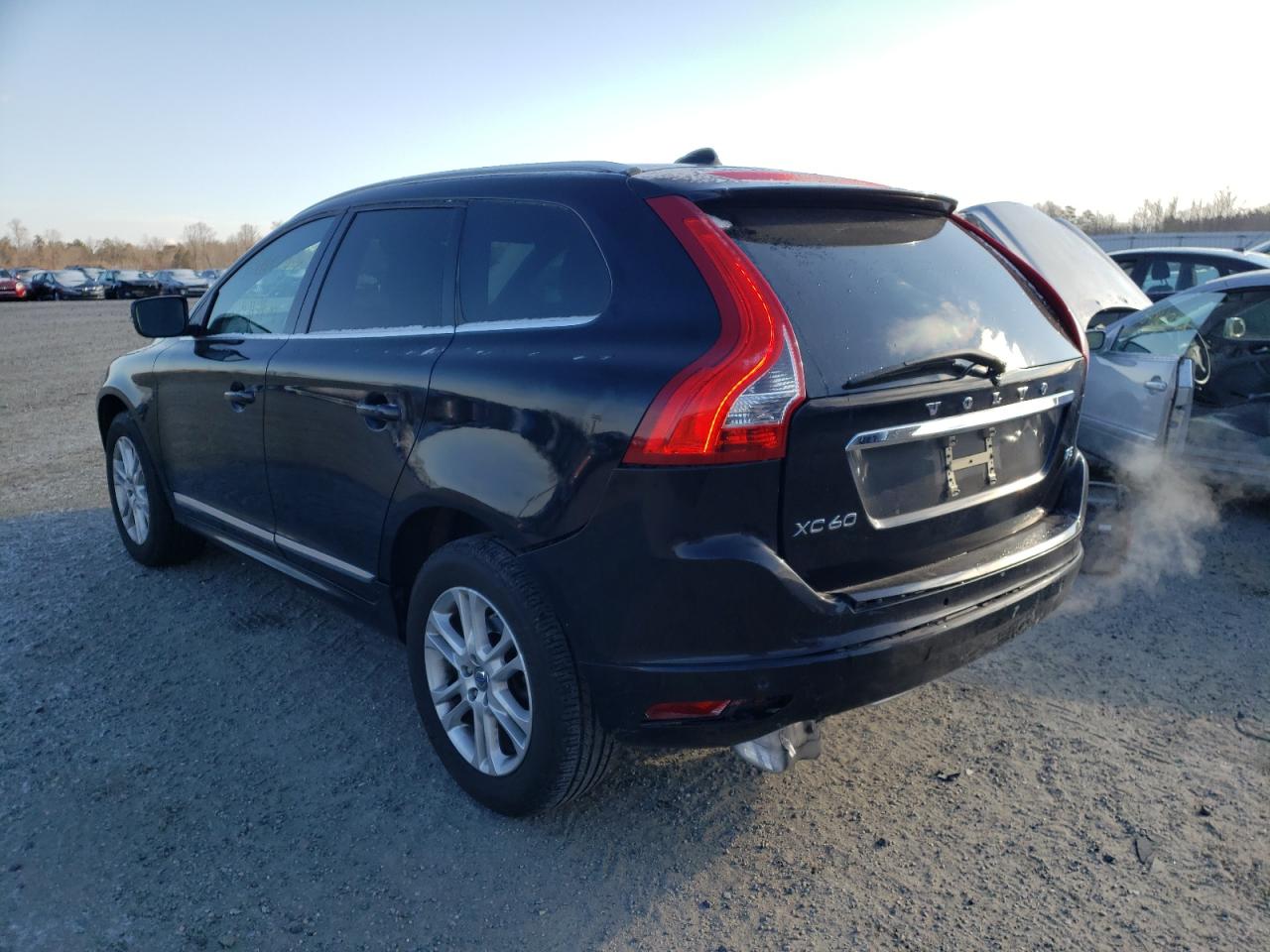 Photo 3 from auction – 2015 VOLVO XC60 T5 PR with VIN YV440MDK7F2668313