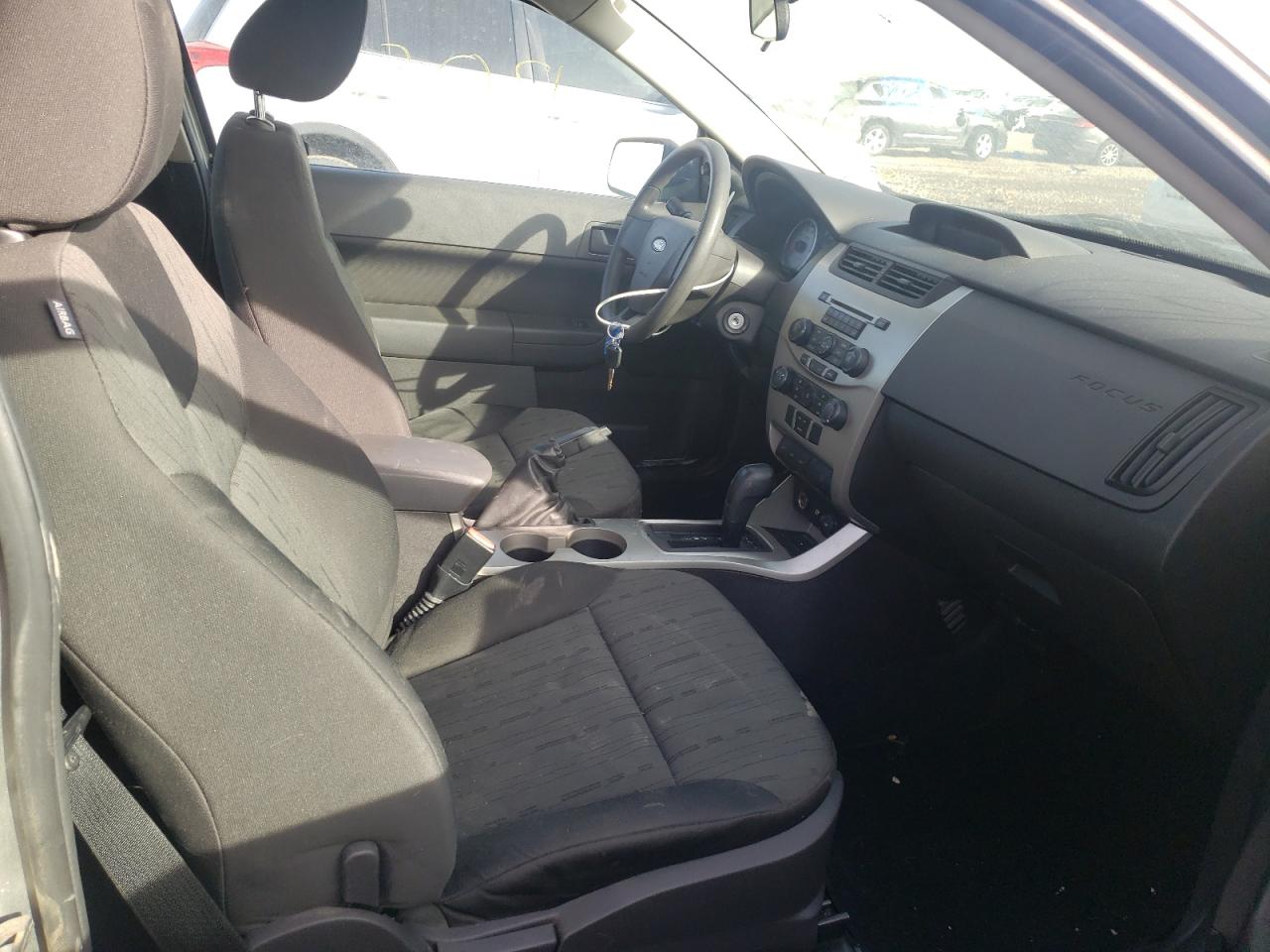 Photo 5 from auction – 2008 FORD FOCUS SE with VIN 1FAHP33N58W131365