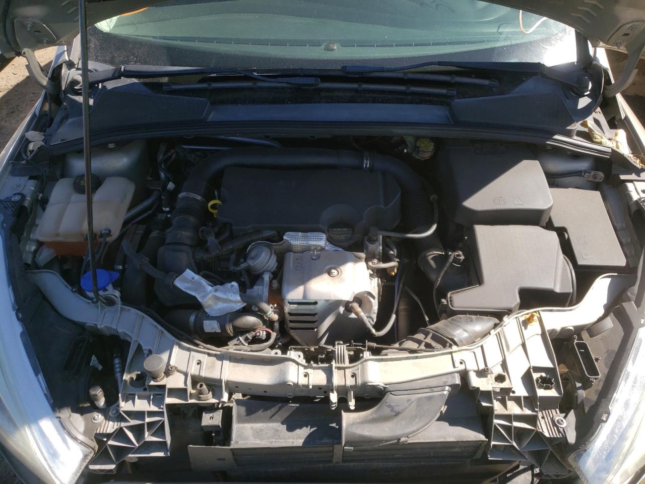 Photo 7 from auction – 2015 FORD FOCUS SE with VIN 1FADP3FE2FL210792
