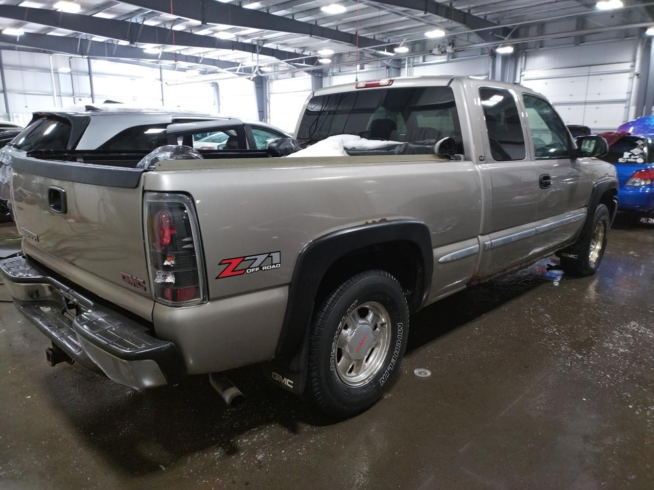 Photo 4 from auction – 2002 GMC NEW SIERRA with VIN 2GTEK19T121351882