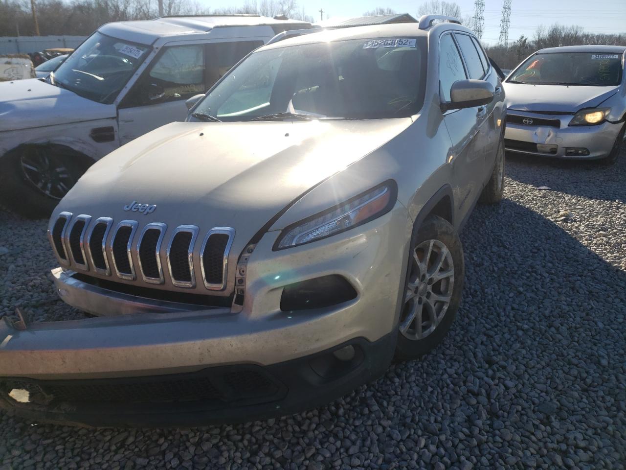 Photo 2 from auction – 2015 JEEP CHEROKEE L with VIN 1C4PJLCBXFW616451