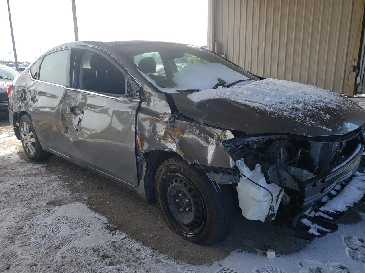 Photo 9 from auction – 2017 NISSAN SENTRA S with VIN 3N1AB7AP0HL656333