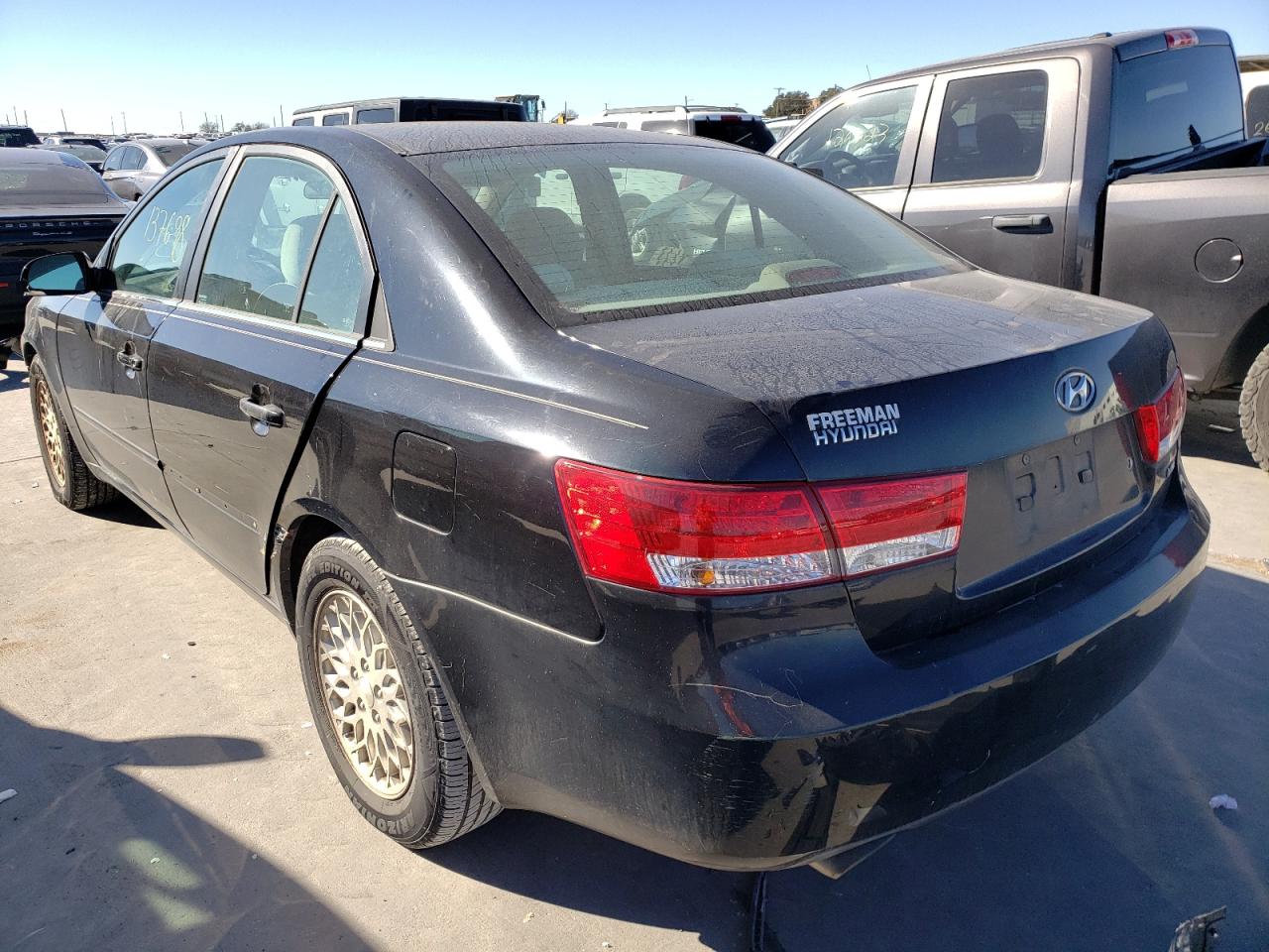 Photo 3 from auction – 2006 HYUNDAI SONATA with VIN 5NPEU46F26H076425