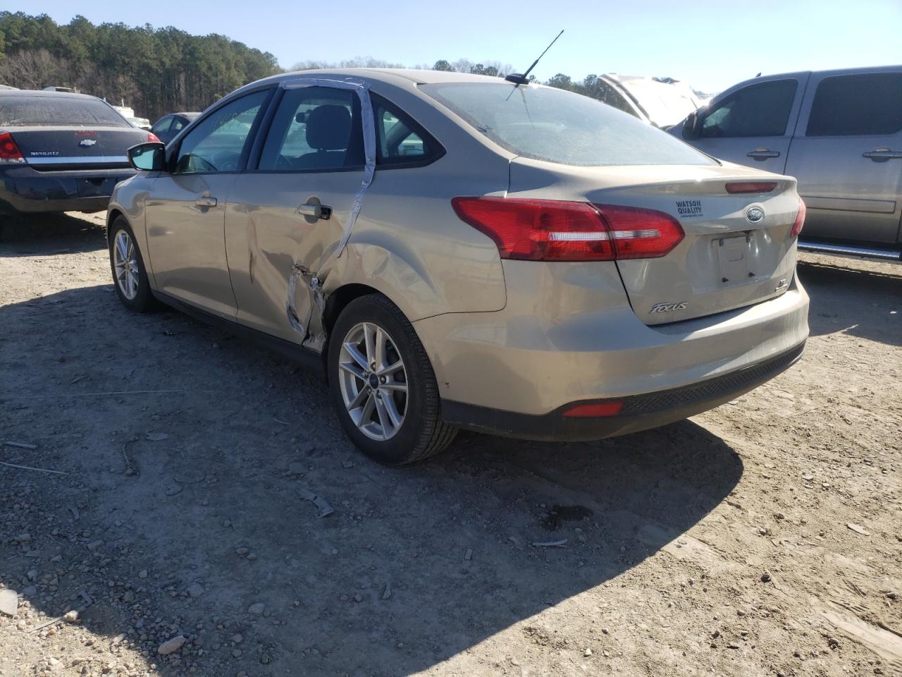 Photo 3 from auction – 2016 FORD FOCUS SE with VIN 1FADP3F22GL325299