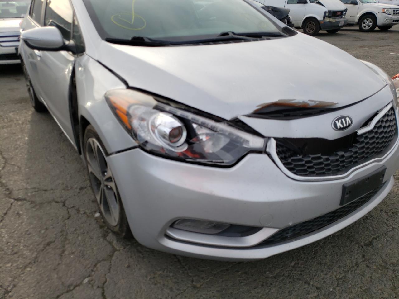 Photo 9 from auction – 2016 KIA FORTE EX with VIN KNAFZ4A80G5530619