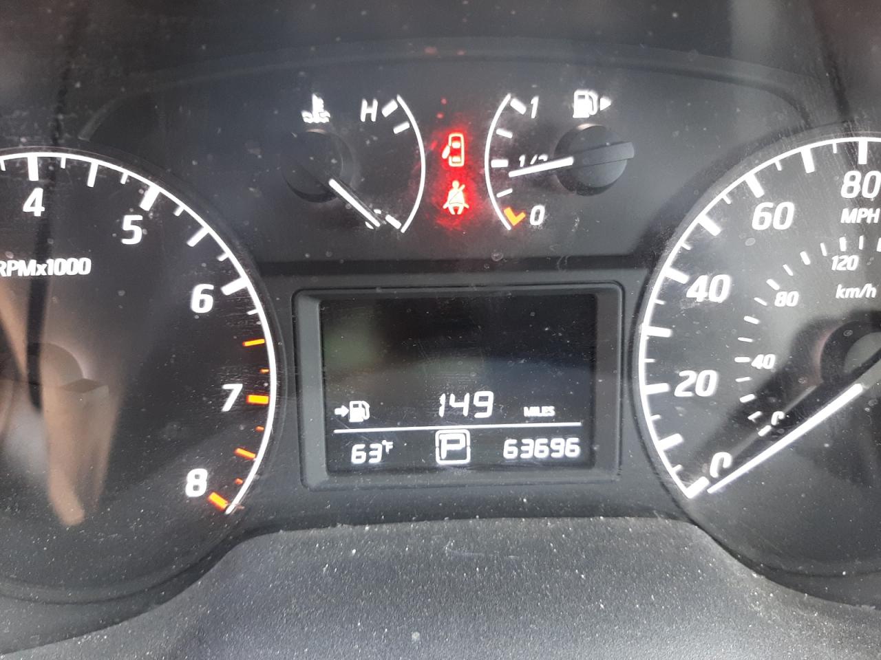 Photo 8 from auction – 2016 NISSAN SENTRA S with VIN 3N1AB7AP4GY283329