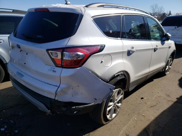 Photo 4 from auction – 2018 FORD ESCAPE SE with VIN 1FMCU9GD1JUC66051