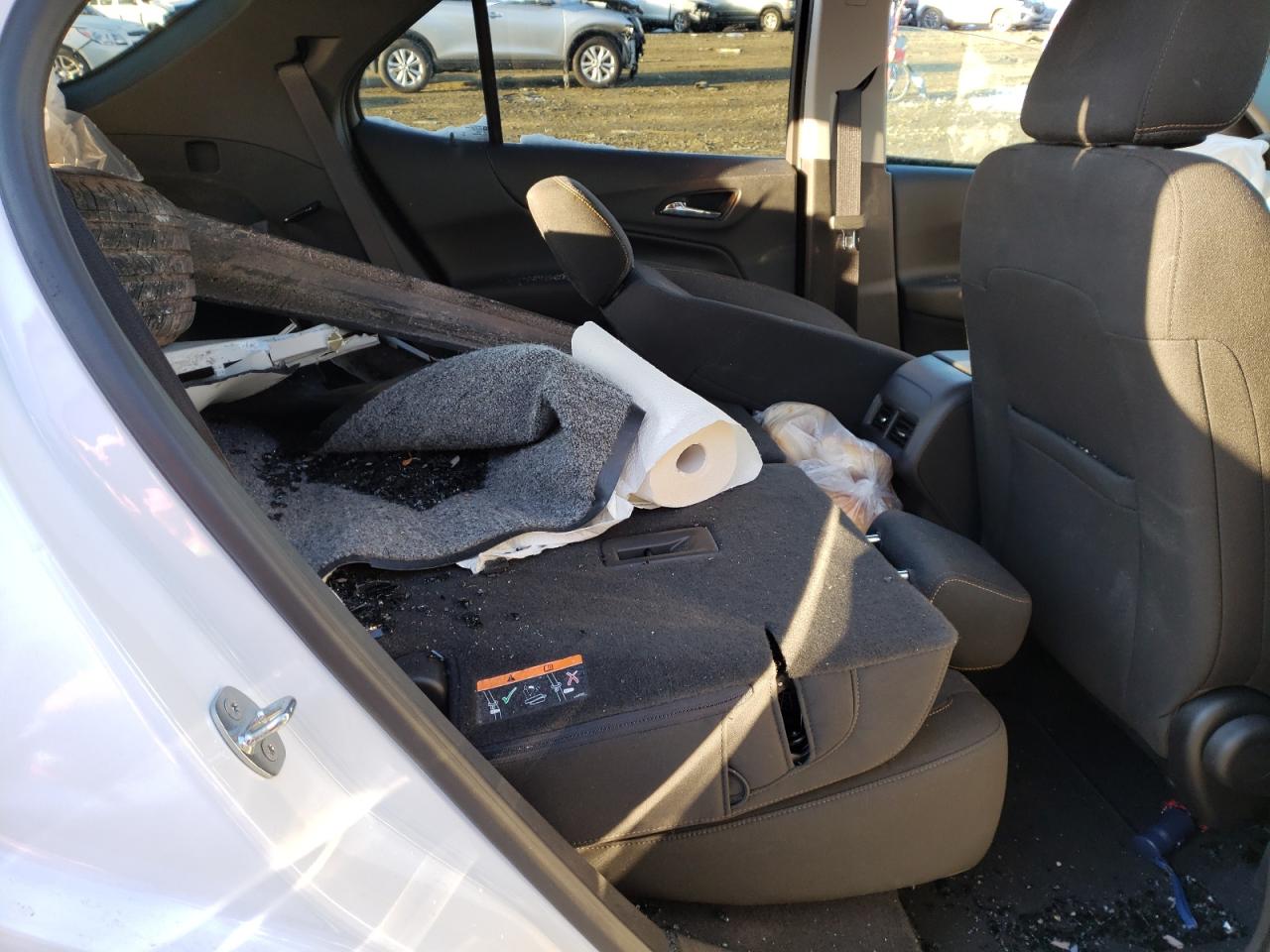 Photo 6 from auction – 2021 CHEVROLET EQUINOX LT with VIN 3GNAXKEVXML366547
