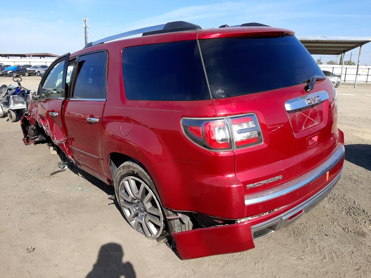 Photo 3 from auction – 2014 GMC ACADIA DEN with VIN 1GKKRTKD8EJ171889