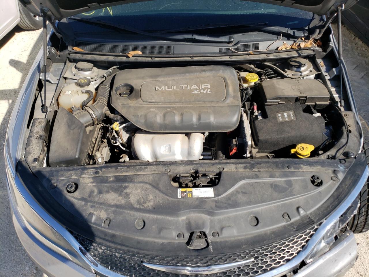 Photo 7 from auction – 2017 CHRYSLER 200 LIMITE with VIN 1C3CCCAB6HN507722
