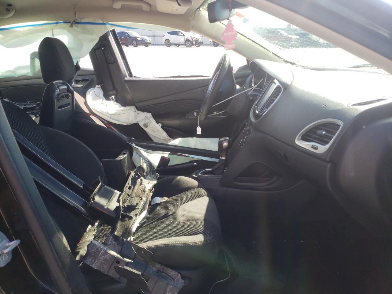 Photo 5 from auction – 2015 DODGE DART SXT with VIN 1C3CDFBB9FD416024