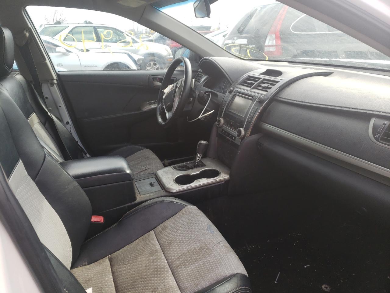 Photo 5 from auction – 2012 TOYOTA CAMRY BASE with VIN 4T1BF1FK7CU596643