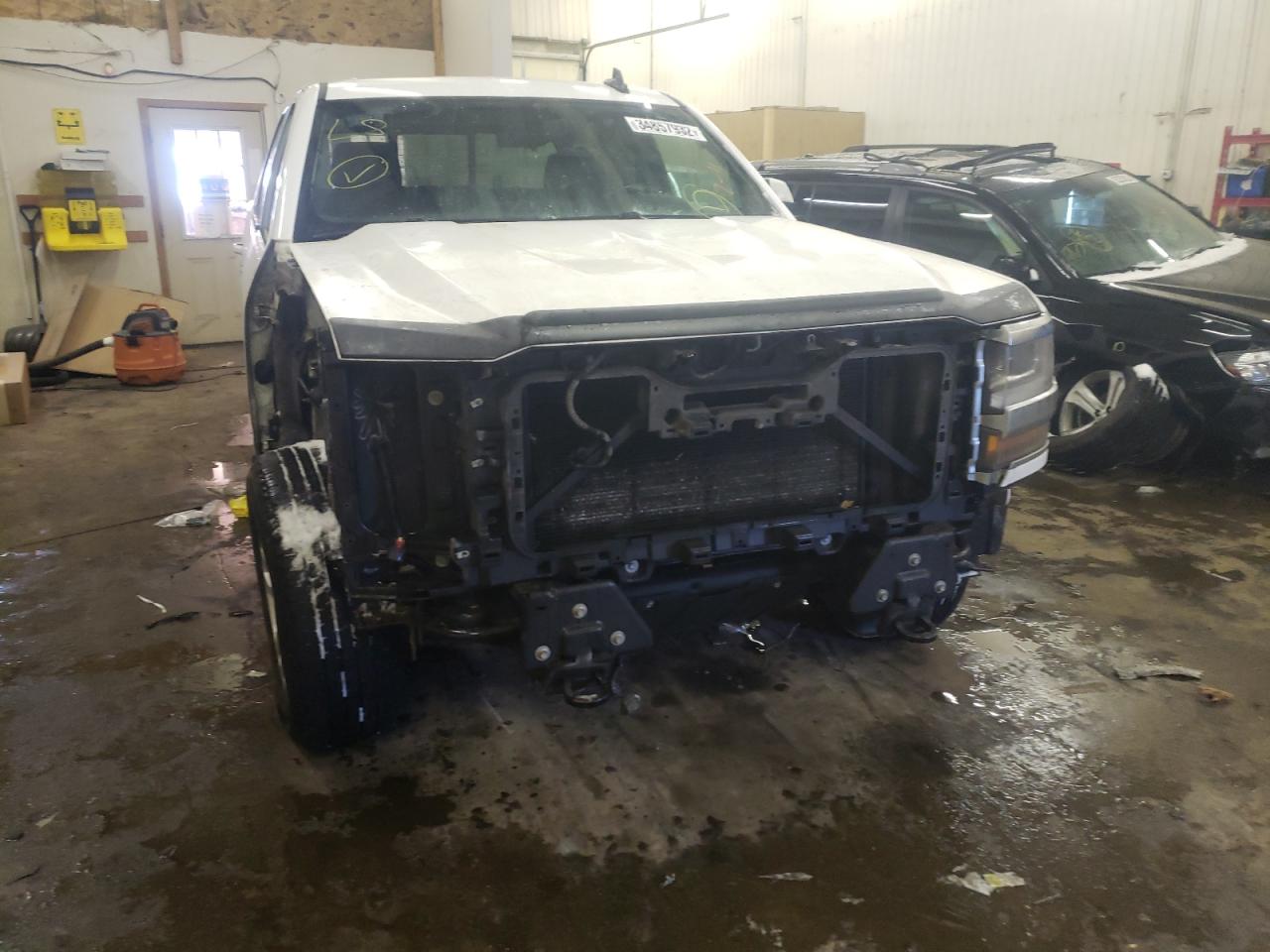 Photo 9 from auction – 2016 CHEVROLET SILVERADO with VIN 3GCUKREC2GG189579