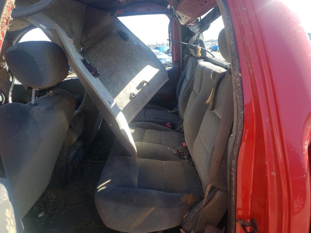 Photo 6 from auction – 2001 FORD F150 SUPER with VIN 1FTRW07LX1KC00864