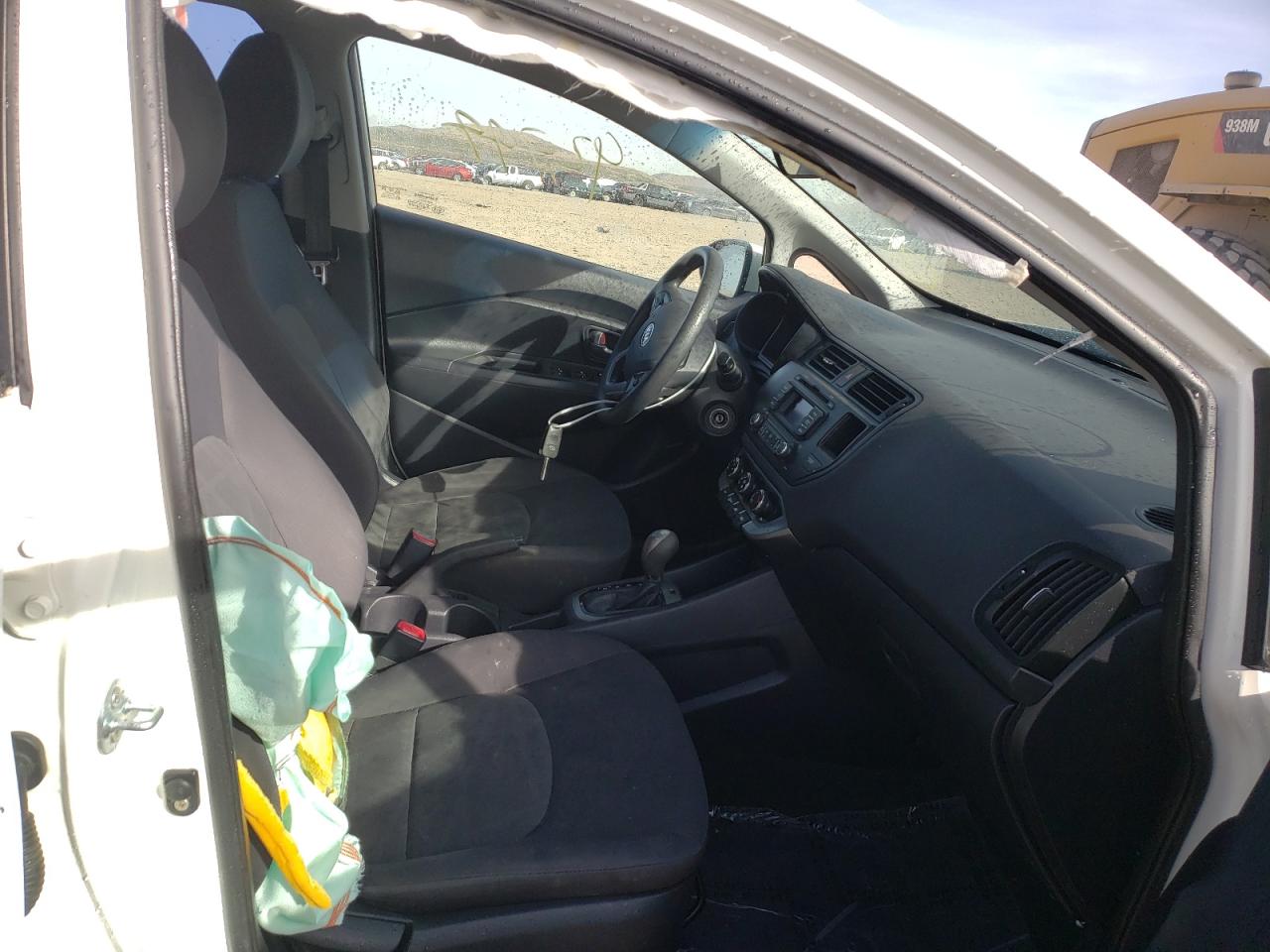 Photo 5 from auction – 2013 KIA RIO LX with VIN KNADM4A35D6122715