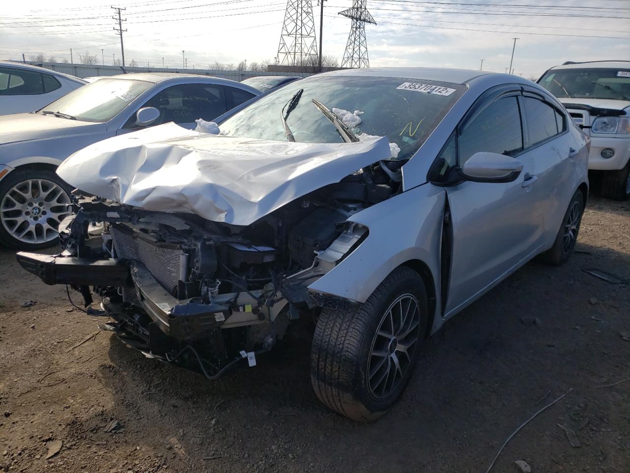 Photo 2 from auction – 2017 KIA FORTE LX with VIN 3KPFK4A71HE018405