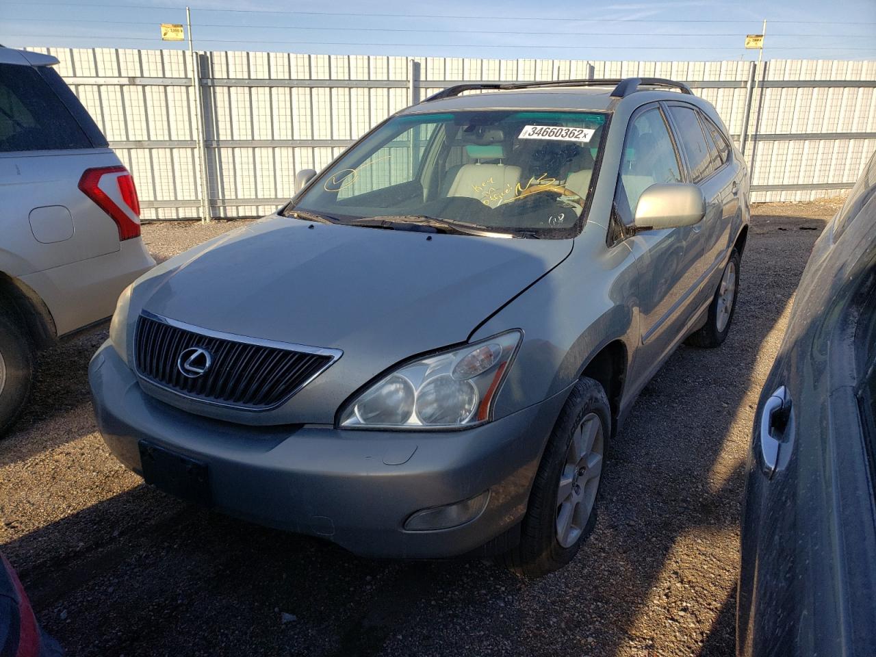 Photo 2 from auction – 2005 LEXUS RX 330 with VIN 2T2HA31U75C050776
