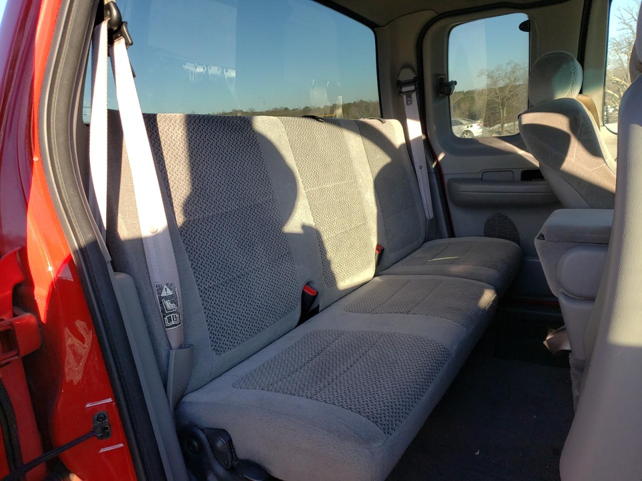 Photo 6 from auction – 2002 FORD F150 with VIN 1FTRX17W52NA69114