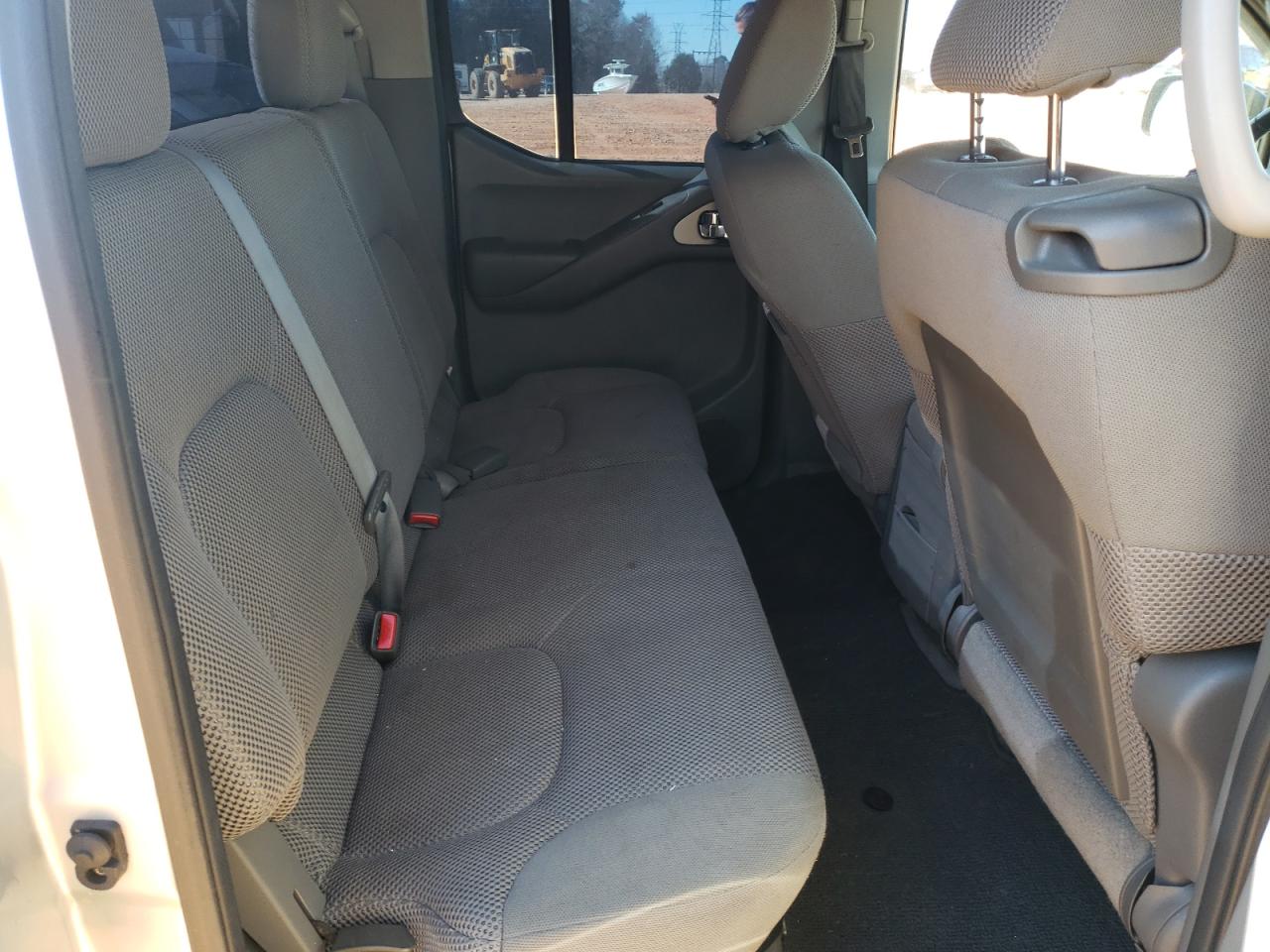Photo 6 from auction – 2013 NISSAN FRONTIER S with VIN 1N6AD0ER0DN762234