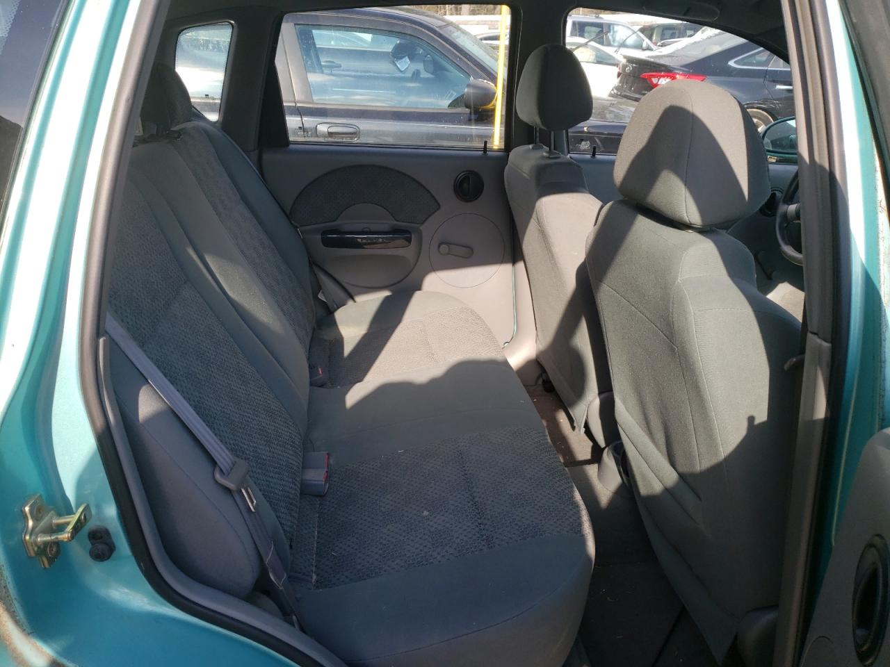 Photo 6 from auction – 2005 CHEVROLET AVEO BASE with VIN KL1TD62655B302084