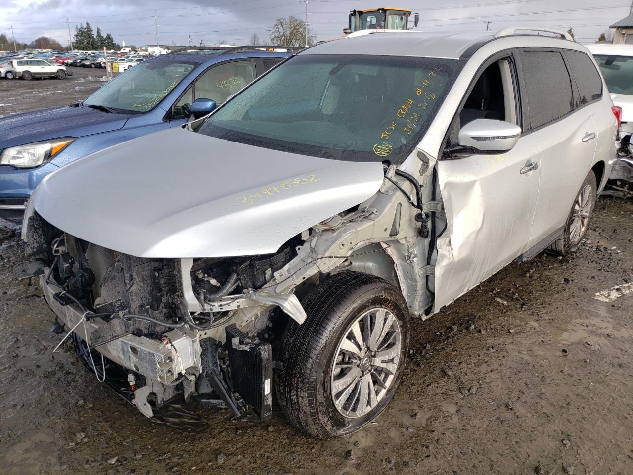 Photo 2 from auction – 2019 NISSAN PATHFINDER with VIN 5N1DR2MM1KC596880