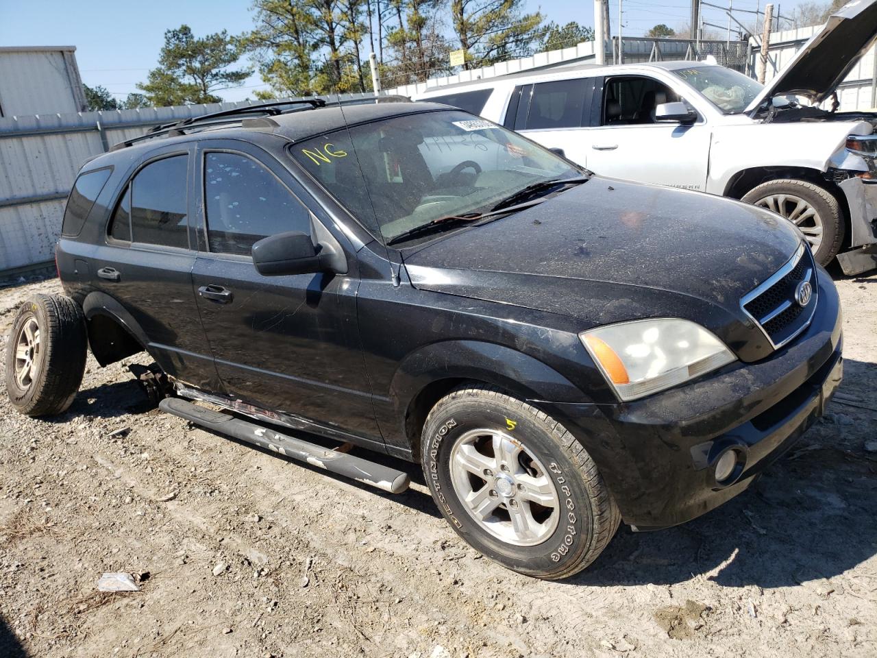 KIA SORENTO EX 2006 with VIN KNDJD733665510999 - Photo from auction