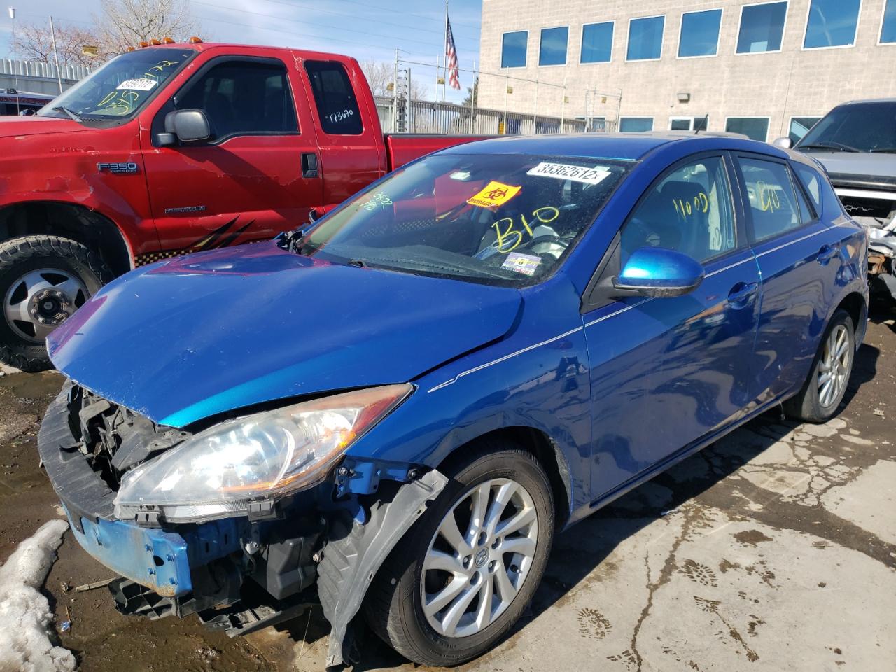 صورة رقم 2 من المزاد - 2012 MAZDA 3 I مع VIN JM1BL1L82C1679274