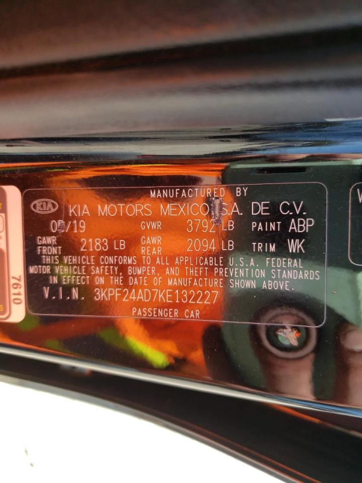 Photo 10 from auction – 2019 KIA FORTE FE with VIN 3KPF24AD7KE132227