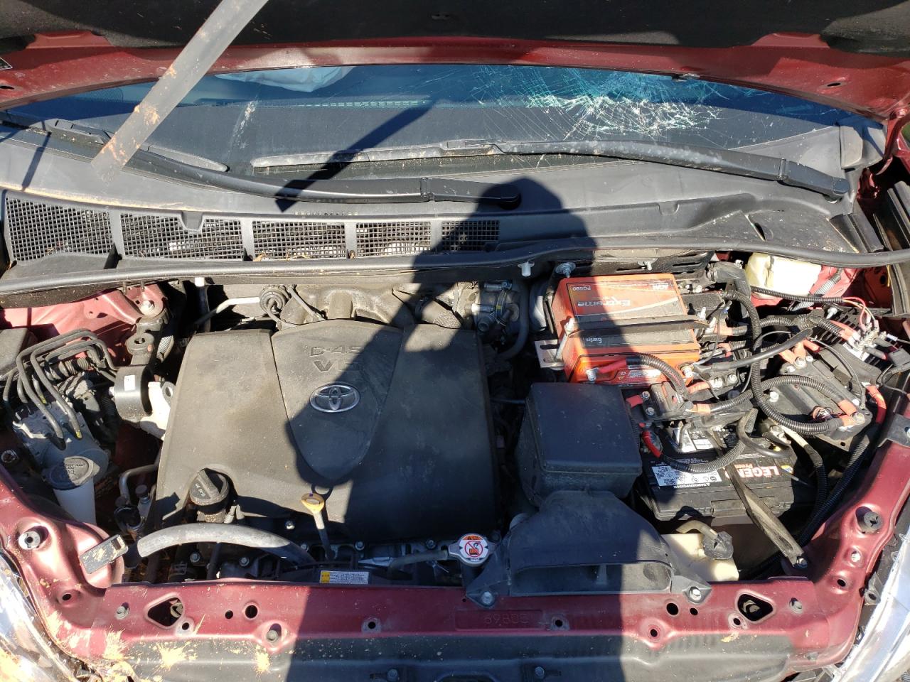 Photo 7 from auction – 2017 TOYOTA SIENNA XLE with VIN 5TDYZ3DC5HS877932