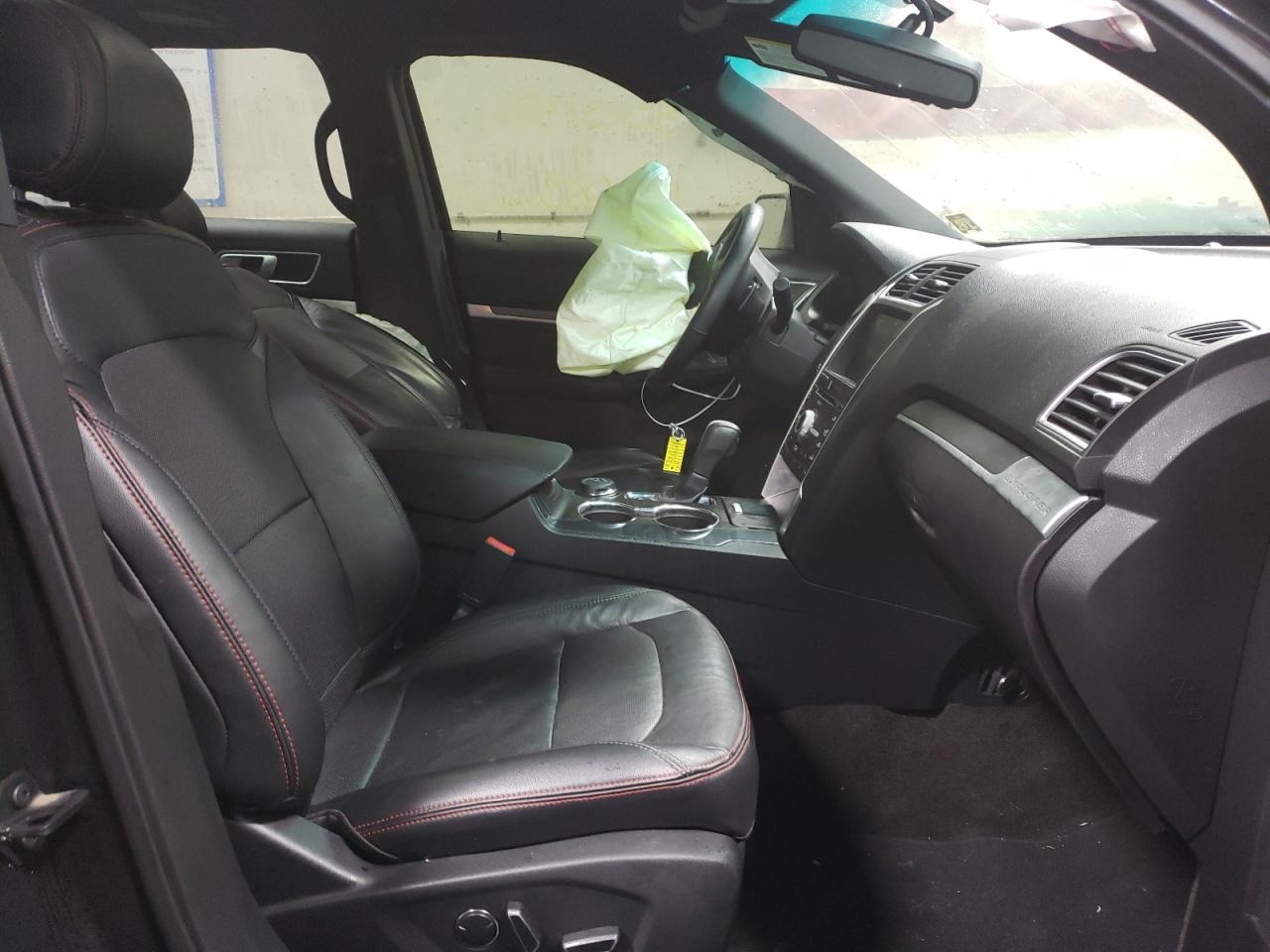 Photo 5 from auction – 2016 FORD EXPLORER S with VIN 1FM5K8GT2GGA32363