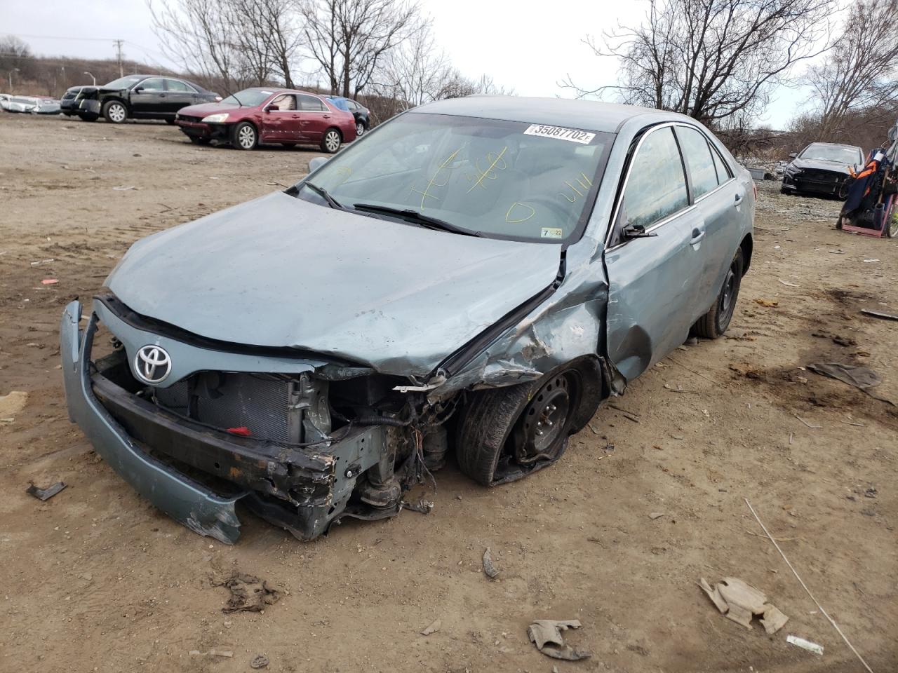 Foto 2 de la subasta – 2011 TOYOTA CAMRY BASE con VIN 4T1BF3EK8BU698111