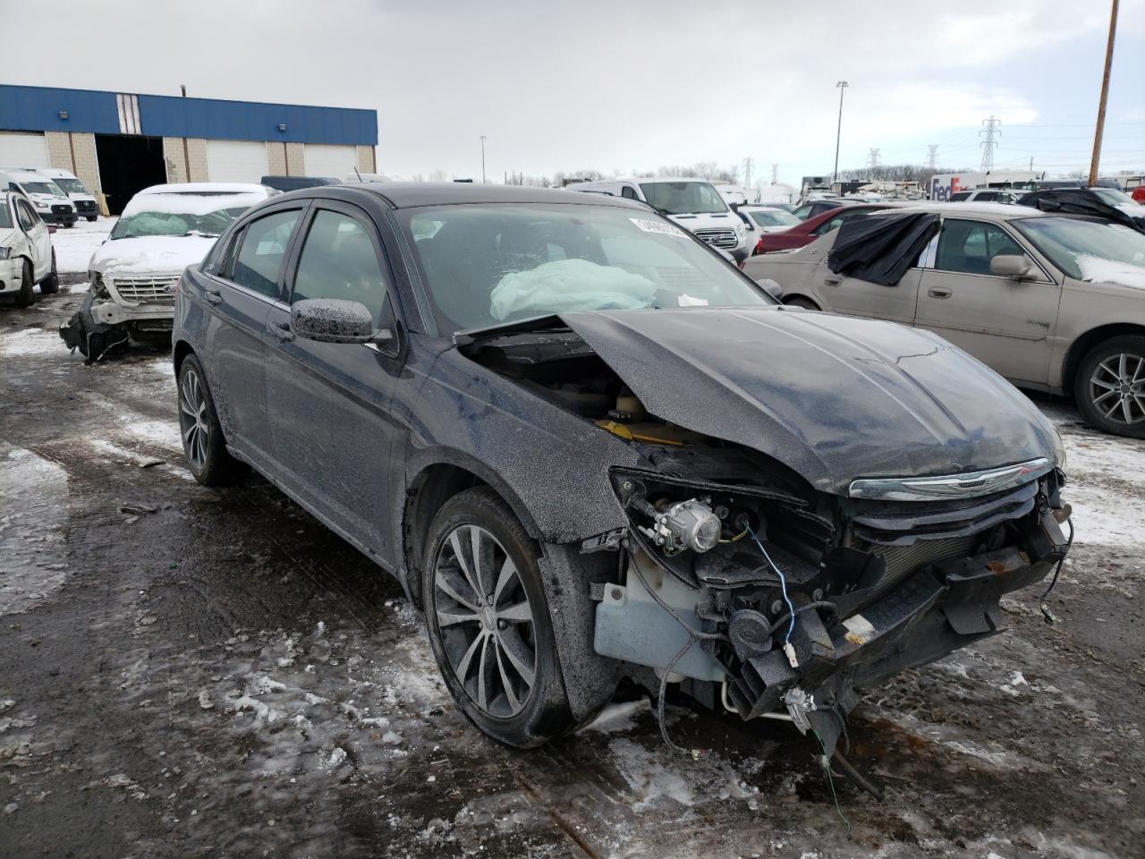 CHRYSLER 200 TOURIN 2013 with VIN 1C3CCBBG4DN718075 - Photo from auction