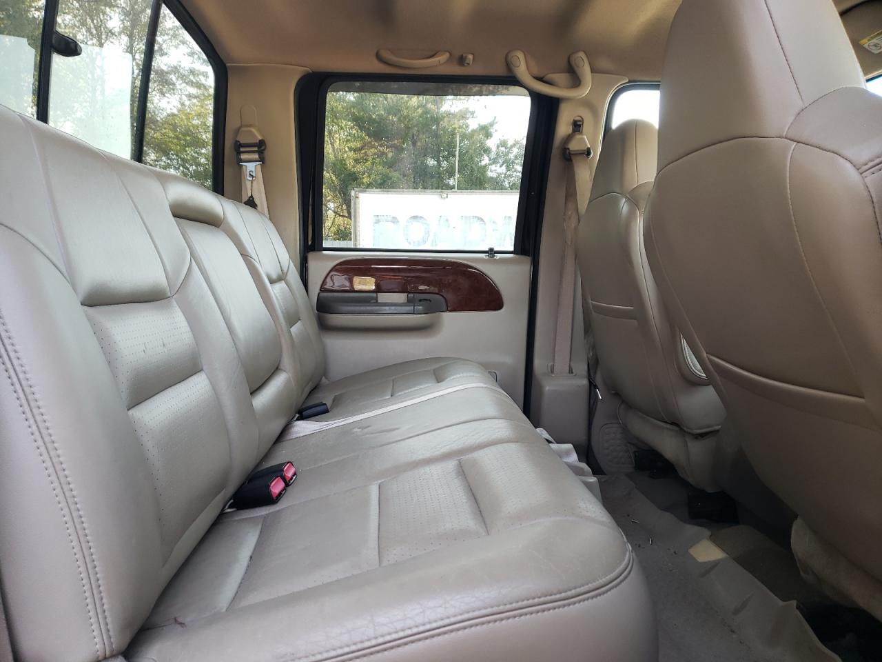 Photo 6 from auction – 2002 FORD F350 SRW S with VIN 1FTSW31F12EC23200
