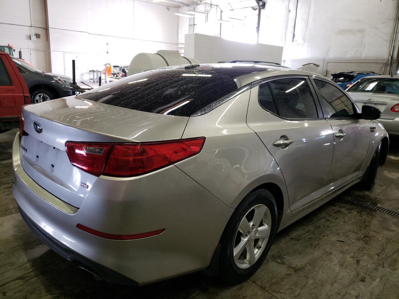 Photo 4 from auction – 2014 KIA OPTIMA LX with VIN KNAGM4A77E5478705