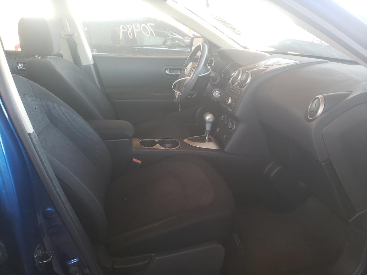 Photo 5 from auction – 2011 NISSAN ROGUE S with VIN JN8AS5MV2BW302332
