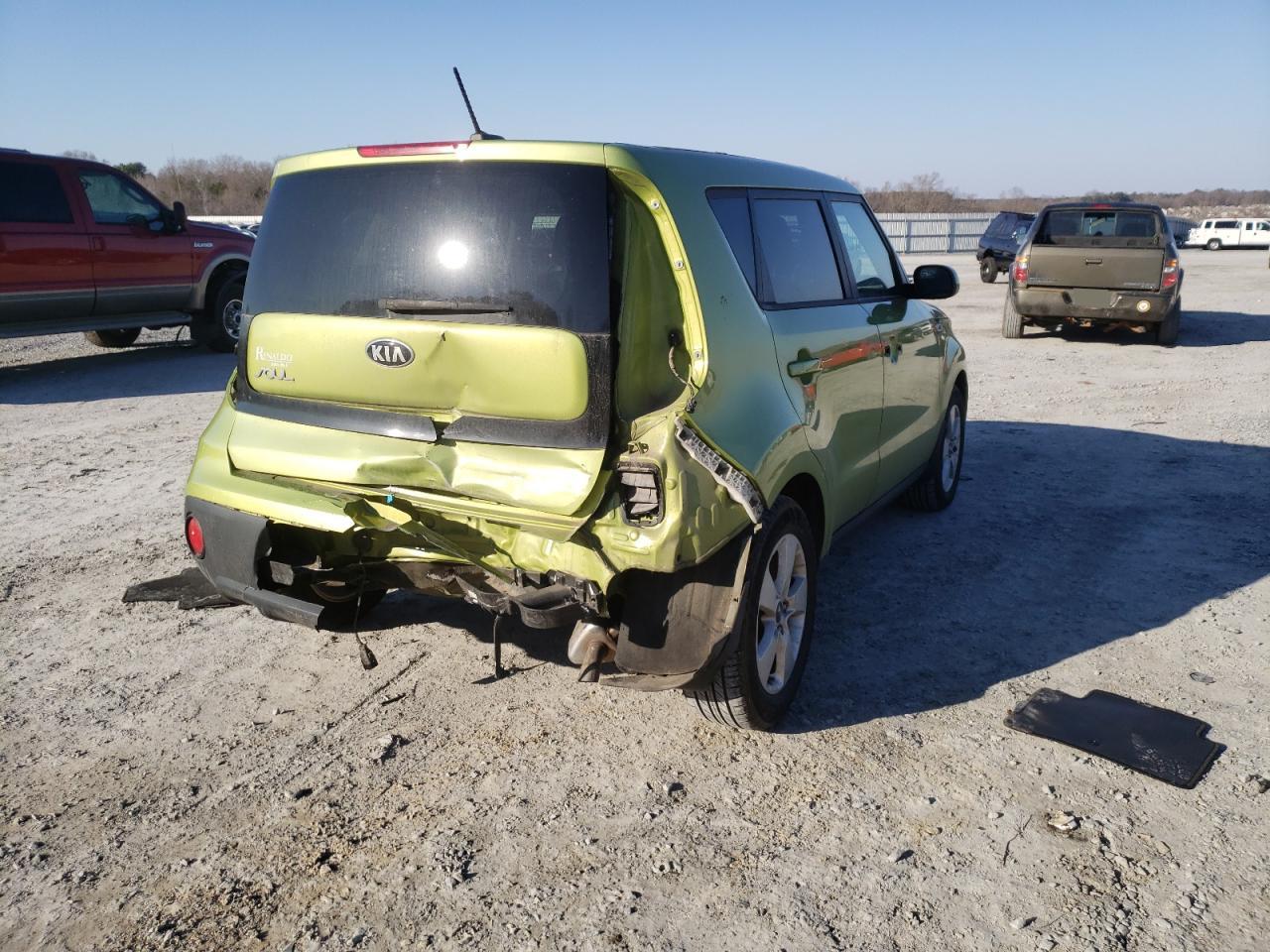 Photo 4 from auction – 2017 KIA SOUL with VIN KNDJN2A28H7880837