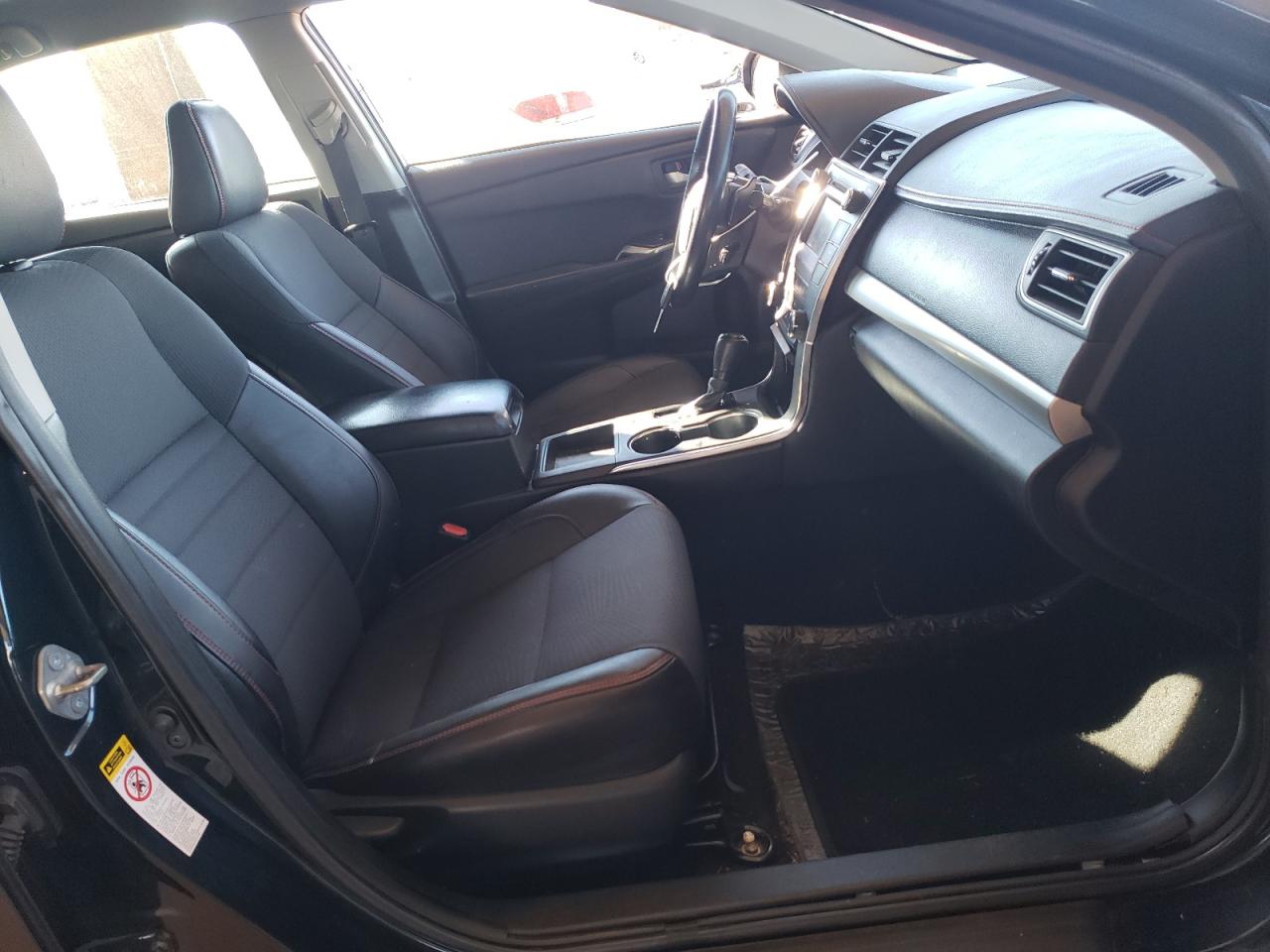 Photo 5 from auction – 2016 TOYOTA CAMRY LE with VIN 4T1BF1FK9GU172516