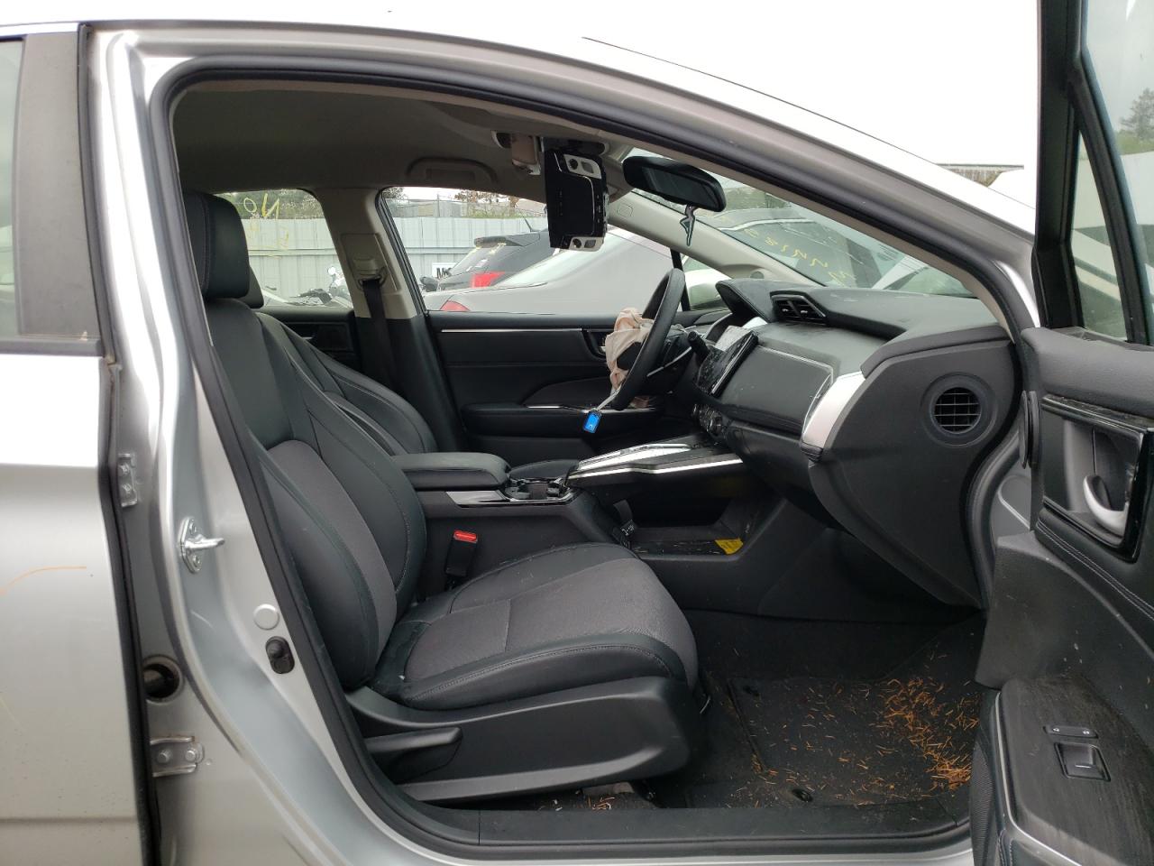 Photo 5 from auction – 2018 HONDA CLARITY with VIN JHMZC5F16JC010283