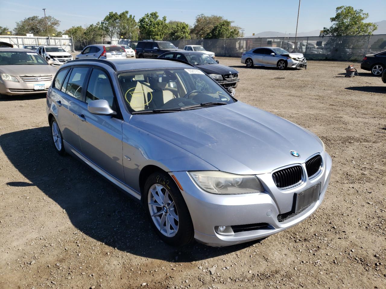 BMW 328 I 2011 z numerem VIN WBAUT9C57BA191494 - Zdjęcie z aukcji